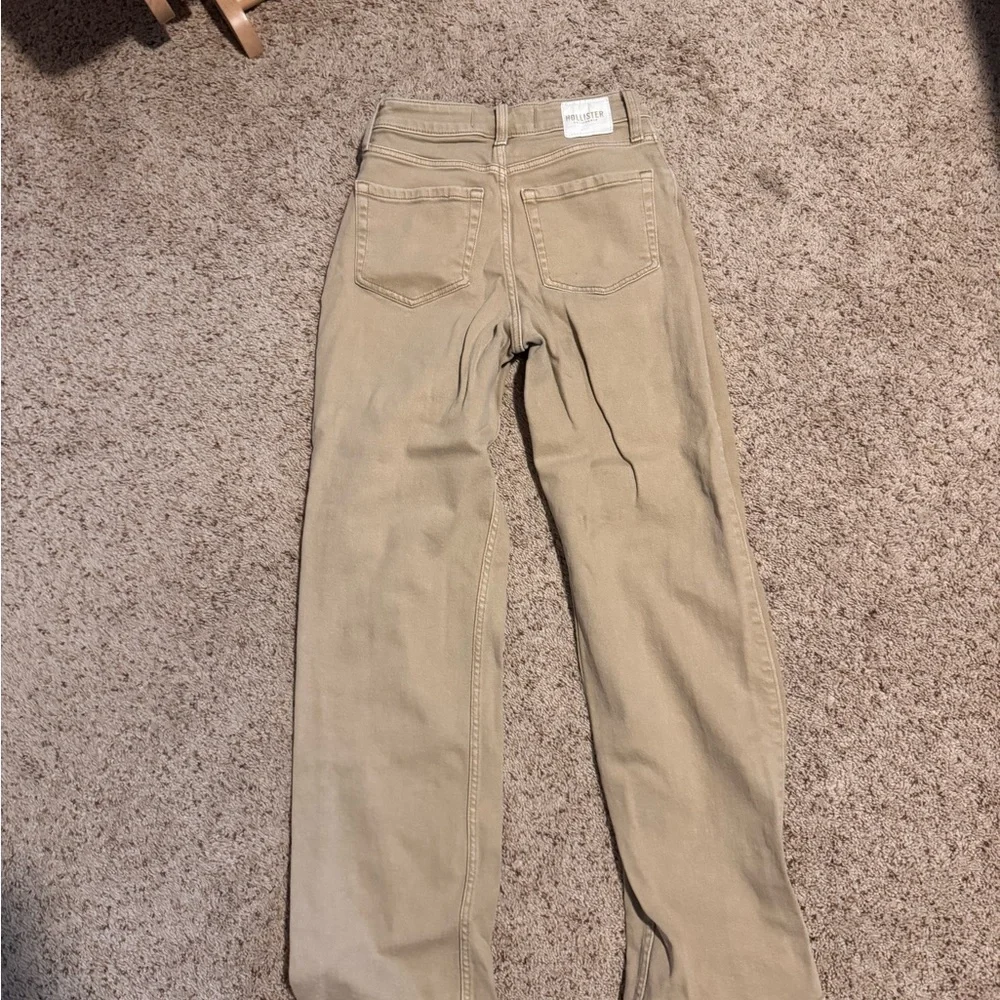 Hollister ULTRA HIGH-RISE DAD JEAN Tan - Picture 3 of 6